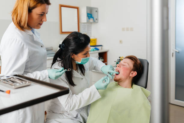 Best Emergency Dentist for Knocked-Out Tooth in North Vernon, IN